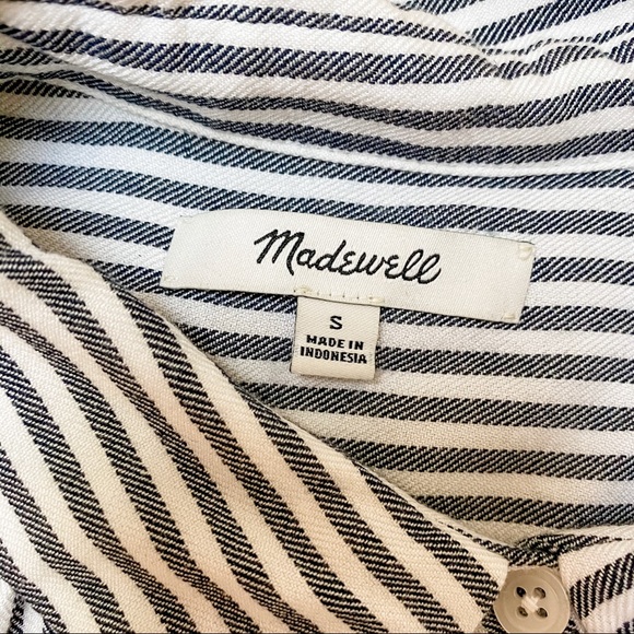 Madewell Striped Short Sleeve Button Down Top - Picture 2 of 5